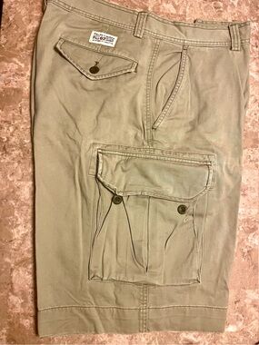 Polo by Ralph Lauren Men’s Tan Green Cargo Pants
